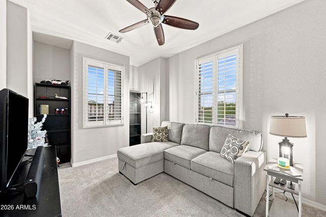 4340 S WHITE Drive, Chandler, AZ 85249