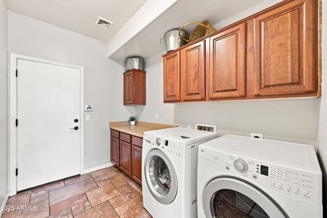 4340 S WHITE Drive, Chandler, AZ 85249