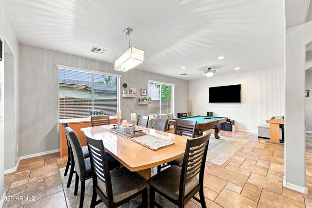 4340 S WHITE Drive, Chandler, AZ 85249