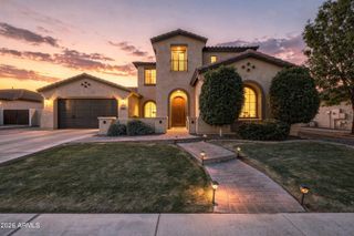 4340 S WHITE Drive, Chandler, AZ 85249