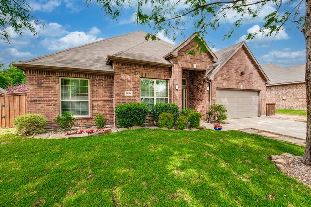 5036 Kestrel Drive, Mesquite, TX 75181