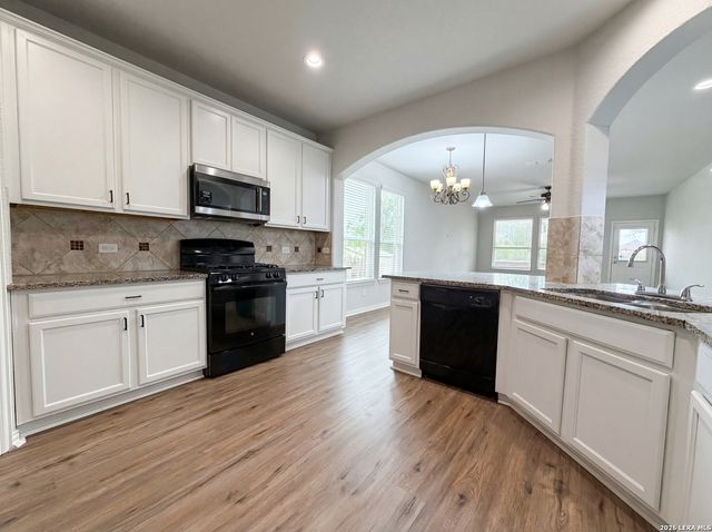 8910 Olmstead, Converse, TX 78109