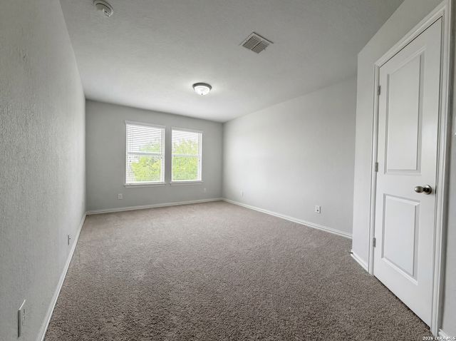 8910 Olmstead, Converse, TX 78109