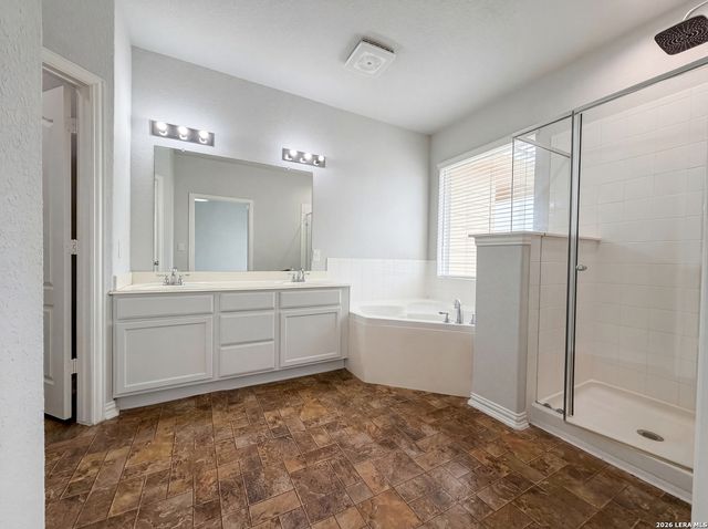 8910 Olmstead, Converse, TX 78109