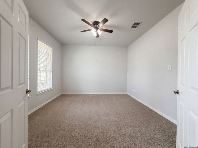 8910 Olmstead, Converse, TX 78109