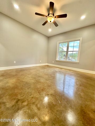 225 SE 7th Avenue, Magee, MS 39111