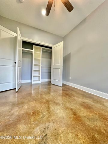 225 SE 7th Avenue, Magee, MS 39111