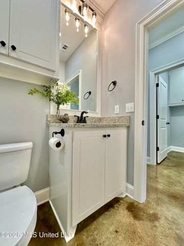 225 SE 7th Avenue, Magee, MS 39111