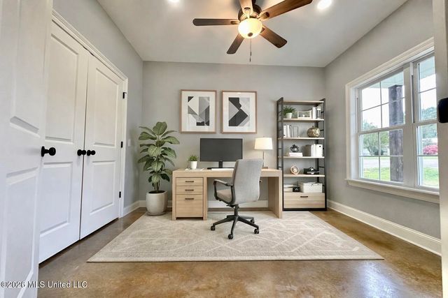 225 SE 7th Avenue, Magee, MS 39111