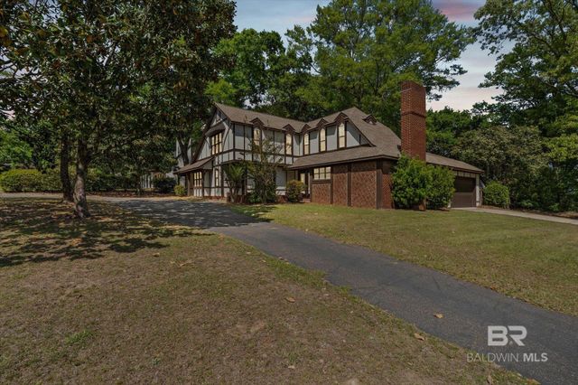 1361 Dellwyn Court, Mobile, AL 36695