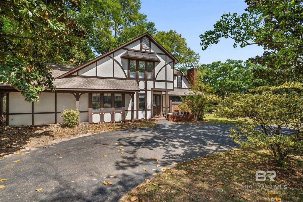 1361 Dellwyn Court, Mobile, AL 36695