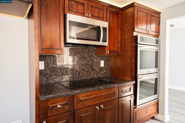 4437 Deerfield Dr, Antioch, CA 94531