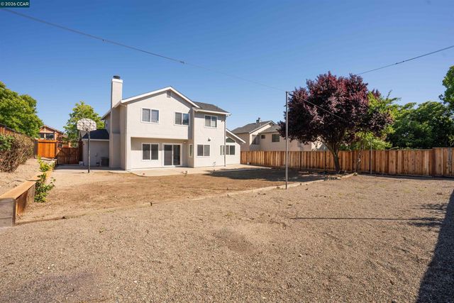4437 Deerfield Dr, Antioch, CA 94531