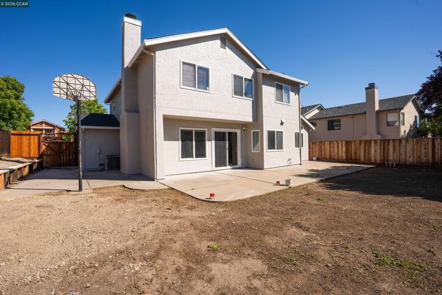 4437 Deerfield Dr, Antioch, CA 94531