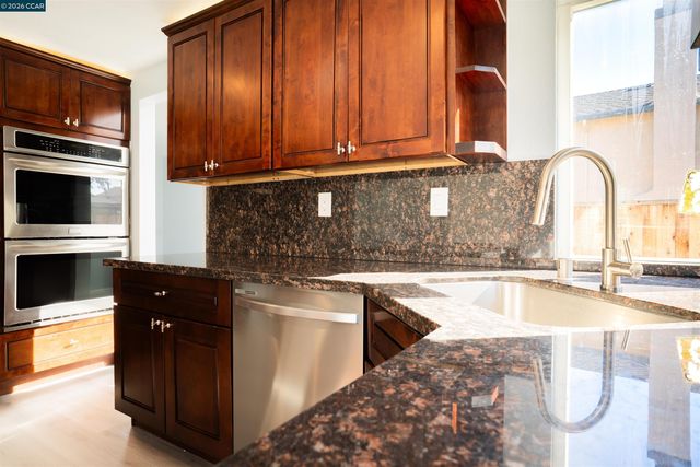 4437 Deerfield Dr, Antioch, CA 94531