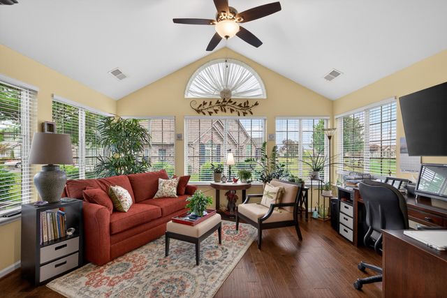 221 Saddle Ridge Circle, Danville, KY 40422