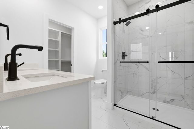 425 Ambiance Court, Spartanburg, SC 29301