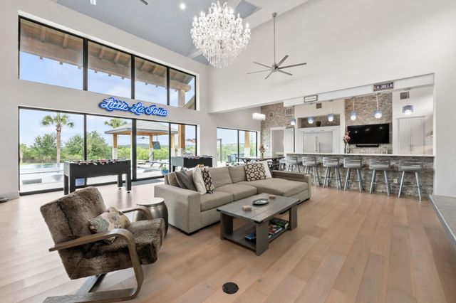 1300 Sparrow LN, Austin, TX 78734