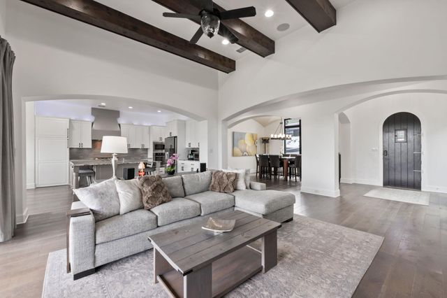 1300 Sparrow LN, Austin, TX 78734