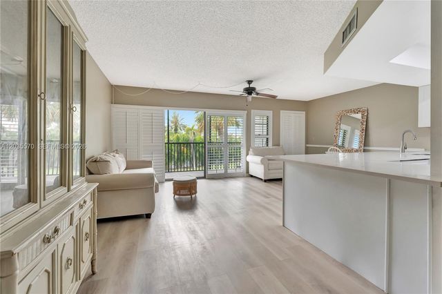 1605 S Us Highway 1 201V5, Jupiter, FL 33477
