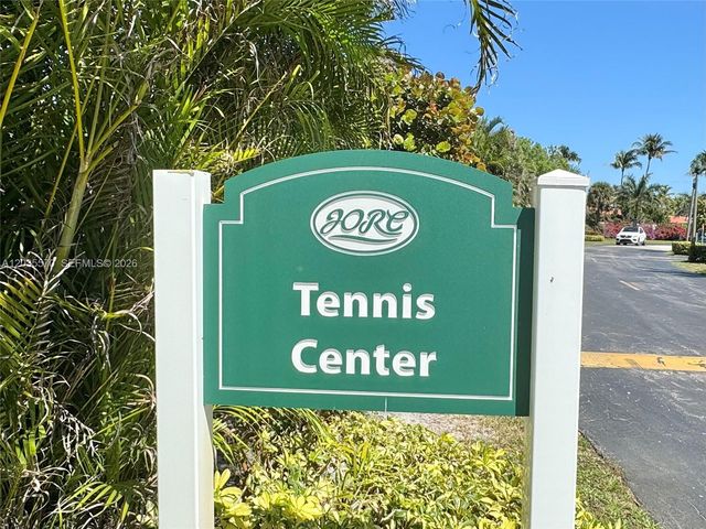 1605 S Us Highway 1 201V5, Jupiter, FL 33477