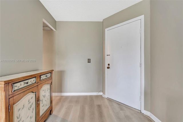 1605 S Us Highway 1 201V5, Jupiter, FL 33477