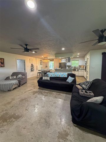 107 County Road 409, Sweeny, TX 77480