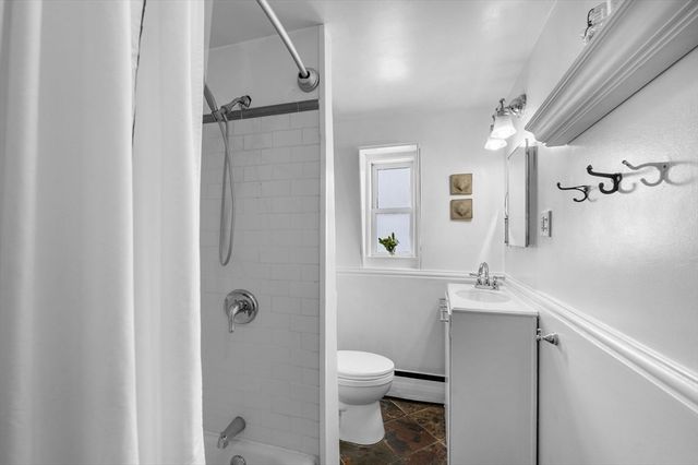 1 Boardman Street 6, Salem, MA 01970