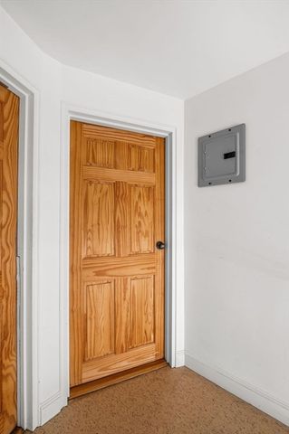 1 Boardman Street 6, Salem, MA 01970