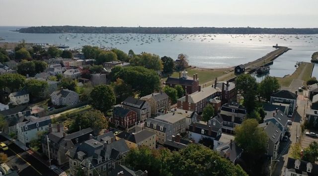 1 Boardman Street 6, Salem, MA 01970