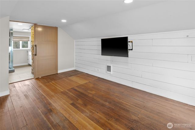 300 S 1st Street, Roslyn, WA 98941