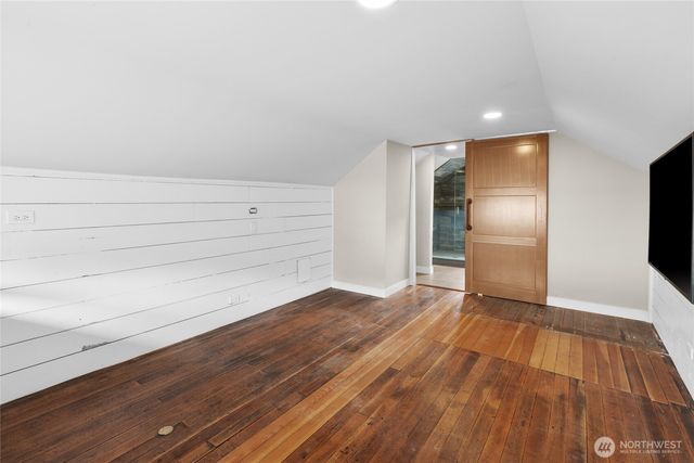 300 S 1st Street, Roslyn, WA 98941