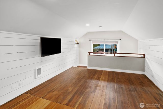 300 S 1st Street, Roslyn, WA 98941