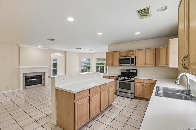 11238 JADE SPG, San Antonio, TX 78249