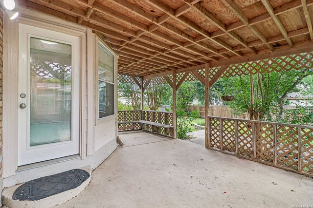 11238 JADE SPG, San Antonio, TX 78249