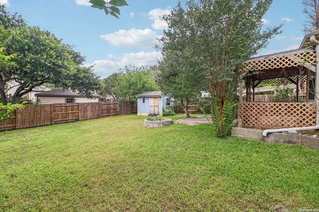 11238 JADE SPG, San Antonio, TX 78249