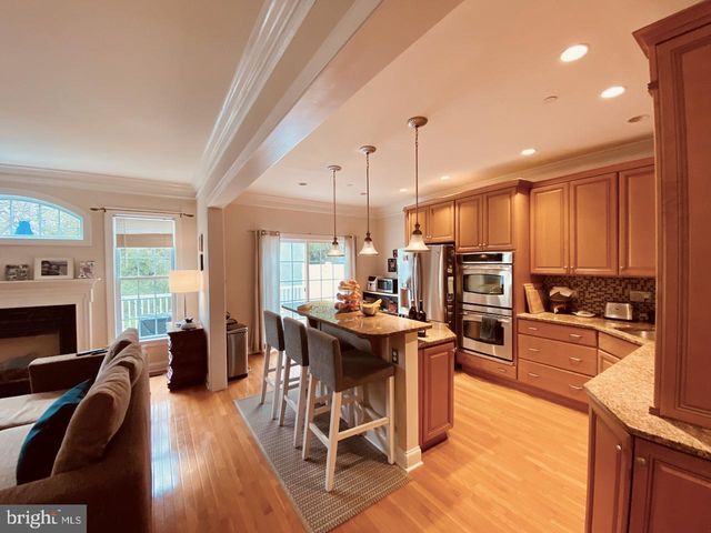 120 VICTORIA SQ, Media, PA 19063