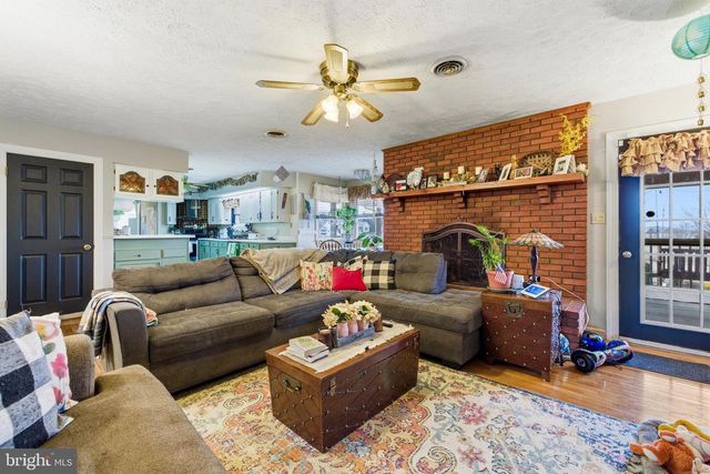 116 DENBROOK LN, Luray, VA 22835