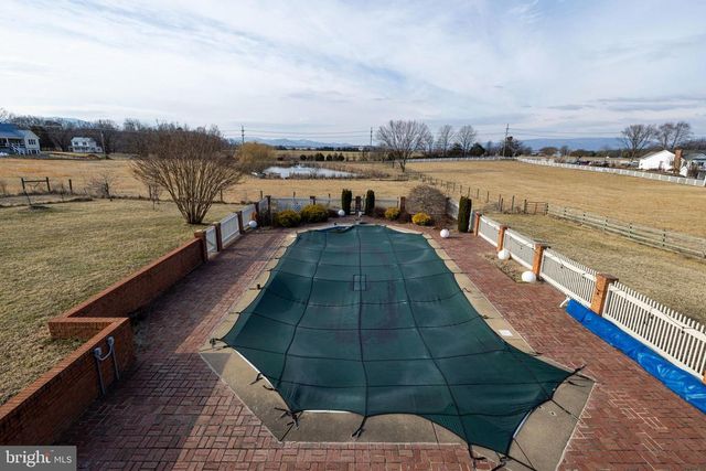 116 DENBROOK LN, Luray, VA 22835