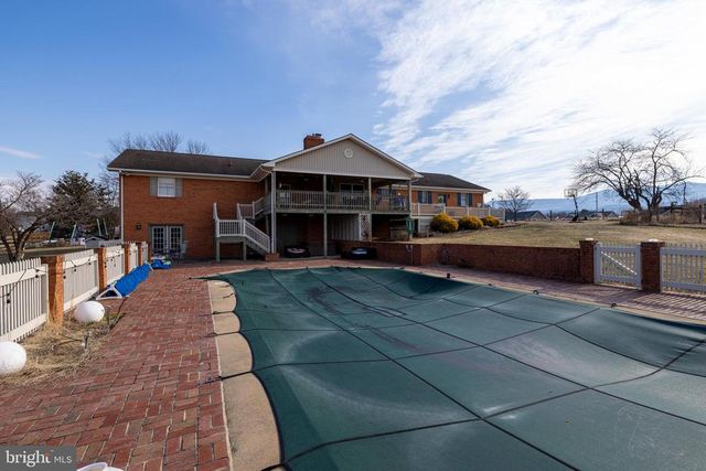 116 DENBROOK LN, Luray, VA 22835