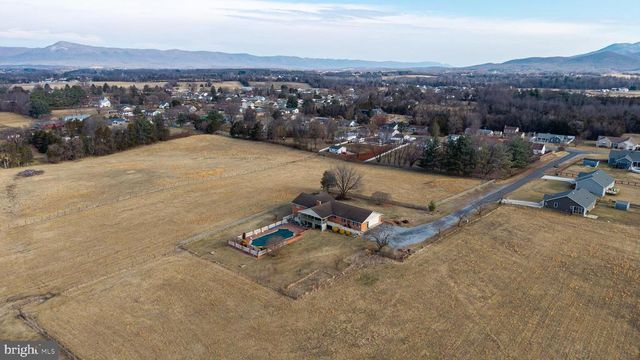 116 DENBROOK LN, Luray, VA 22835