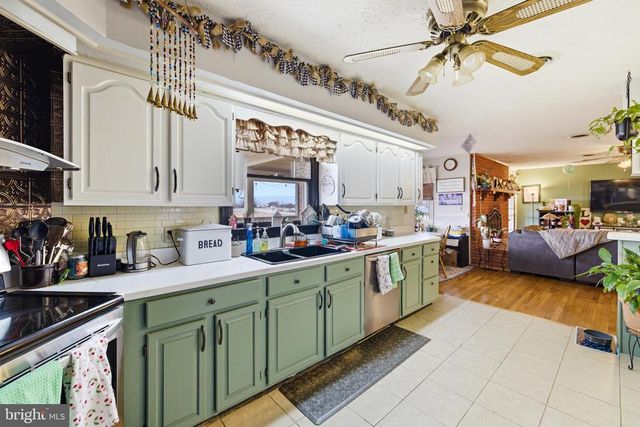 116 DENBROOK LN, Luray, VA 22835