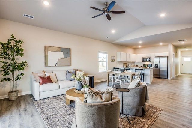 11568 W Scarlett Lane, Maize, KS 67101