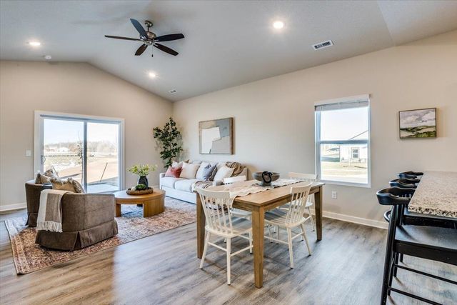 11568 W Scarlett Lane, Maize, KS 67101