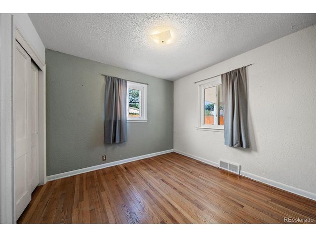 750 Kenton St, Aurora, CO 80010