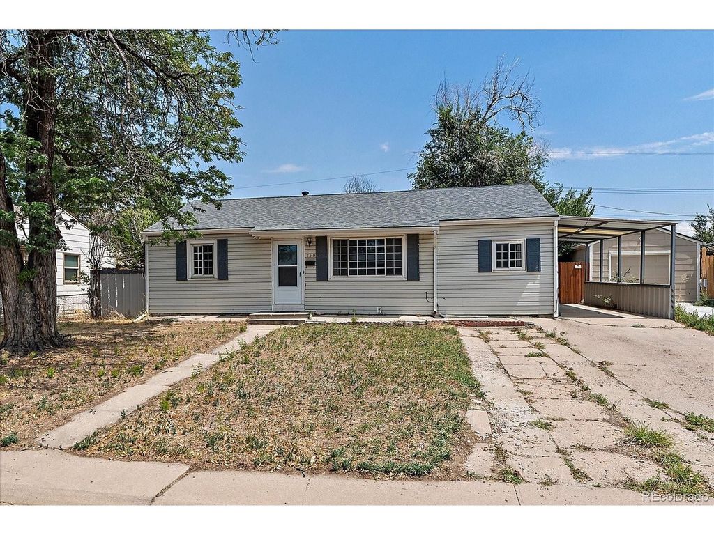 750 Kenton St, Aurora, CO 80010