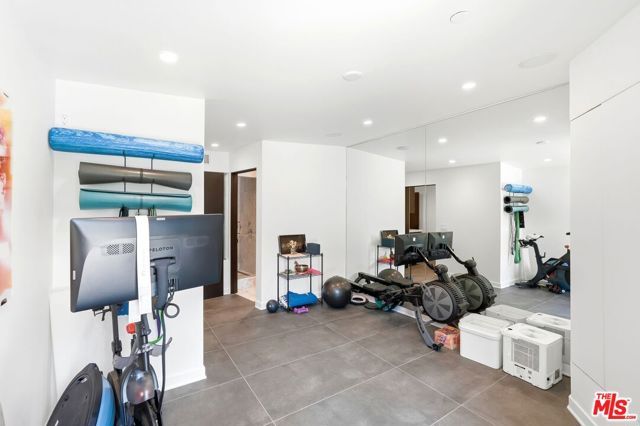 28222 Via Acero Street, Malibu, CA 90265
