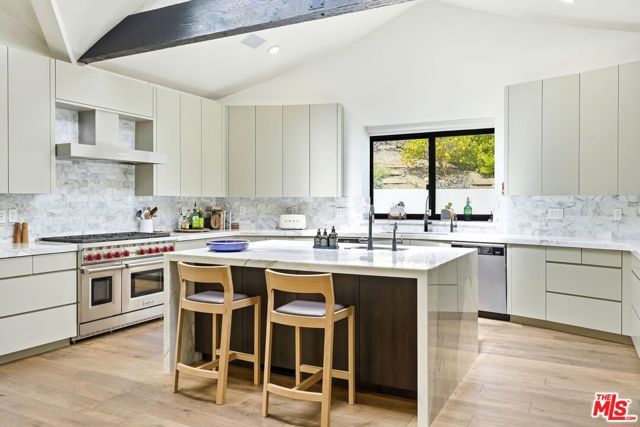 28222 Via Acero Street, Malibu, CA 90265