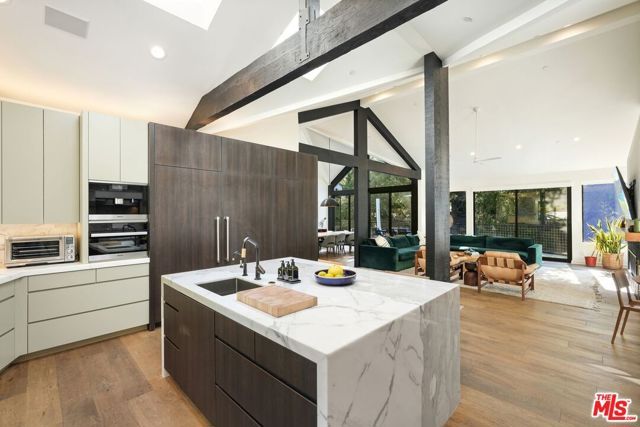 28222 Via Acero Street, Malibu, CA 90265