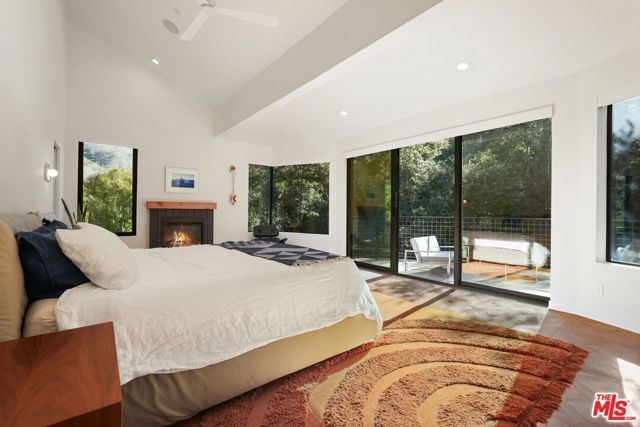 28222 Via Acero Street, Malibu, CA 90265